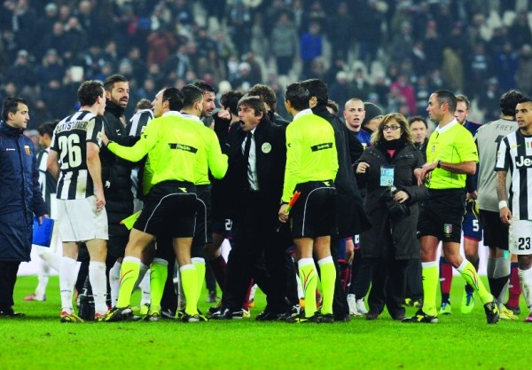 官方网站-尤文遭遇争议判罚，裁判组回应：执法公正，起来学习提高.-官方网站